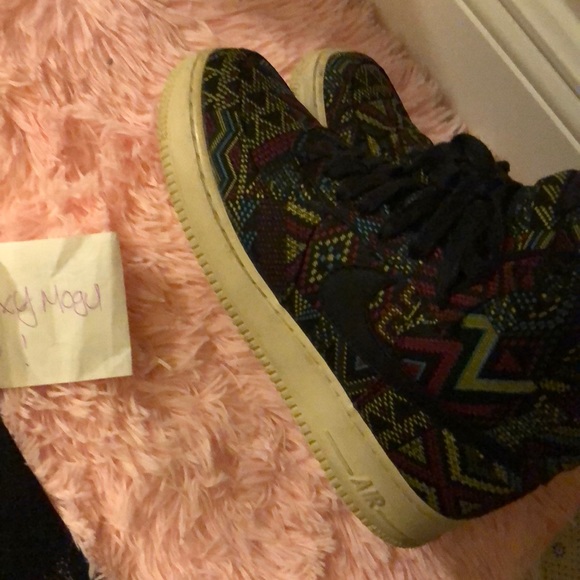 NIKE AIR FORCE ONES ! - Picture 4 of 5